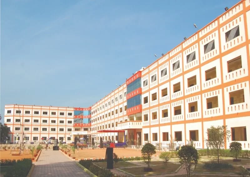 Dr. M.G.R. Educational And Research Institute